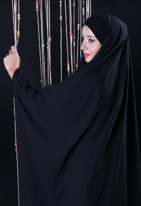 بررسی تطبیقی حجاب در فقه امامیه و ادیان دیگر