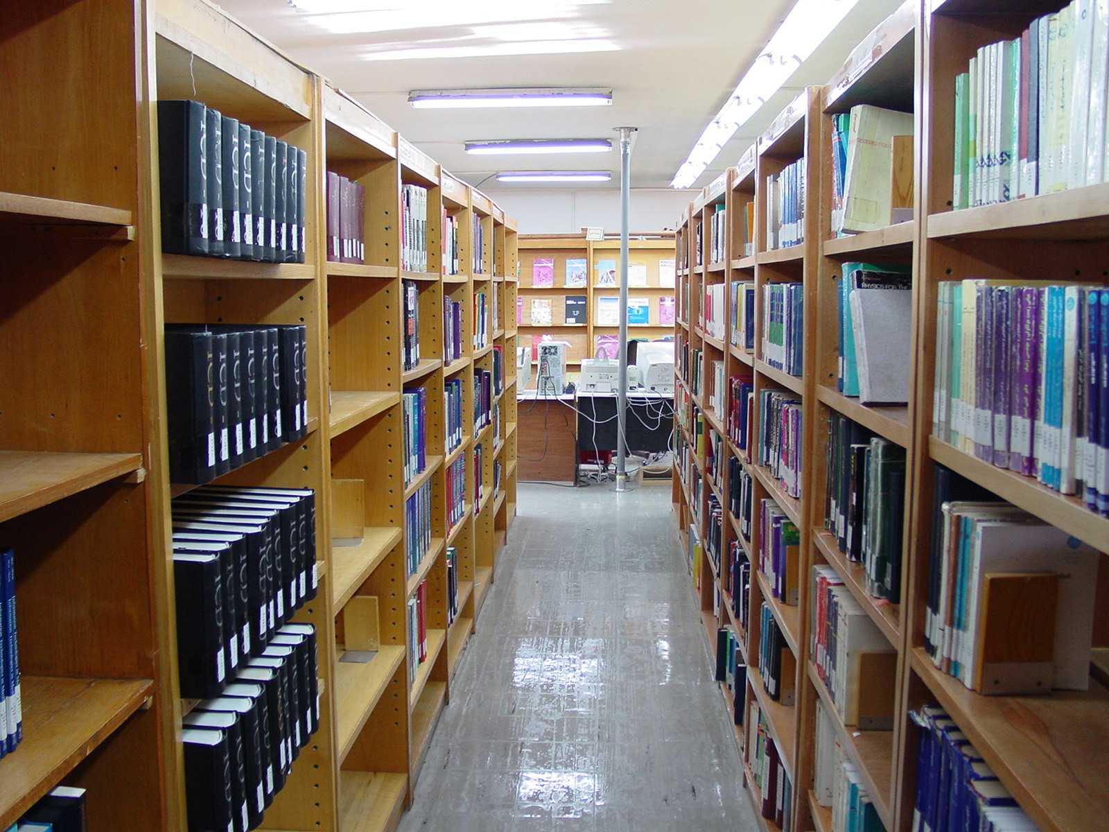 مطالعات معماری کتابخانه عمومی